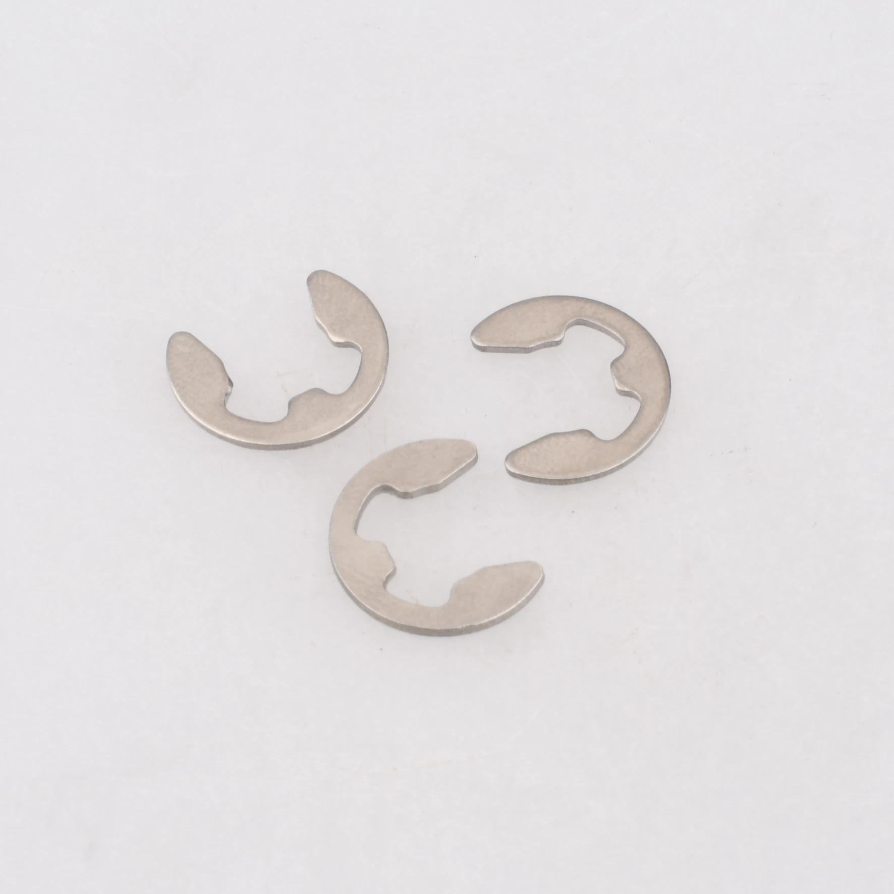 63V-15744-00 63V-15744 Pierścień osadczy do silnika łodzi YAMAHA 2T 9.9-40KM lub 4T F6-F40 63V-15744-00-00 Zamiennik części