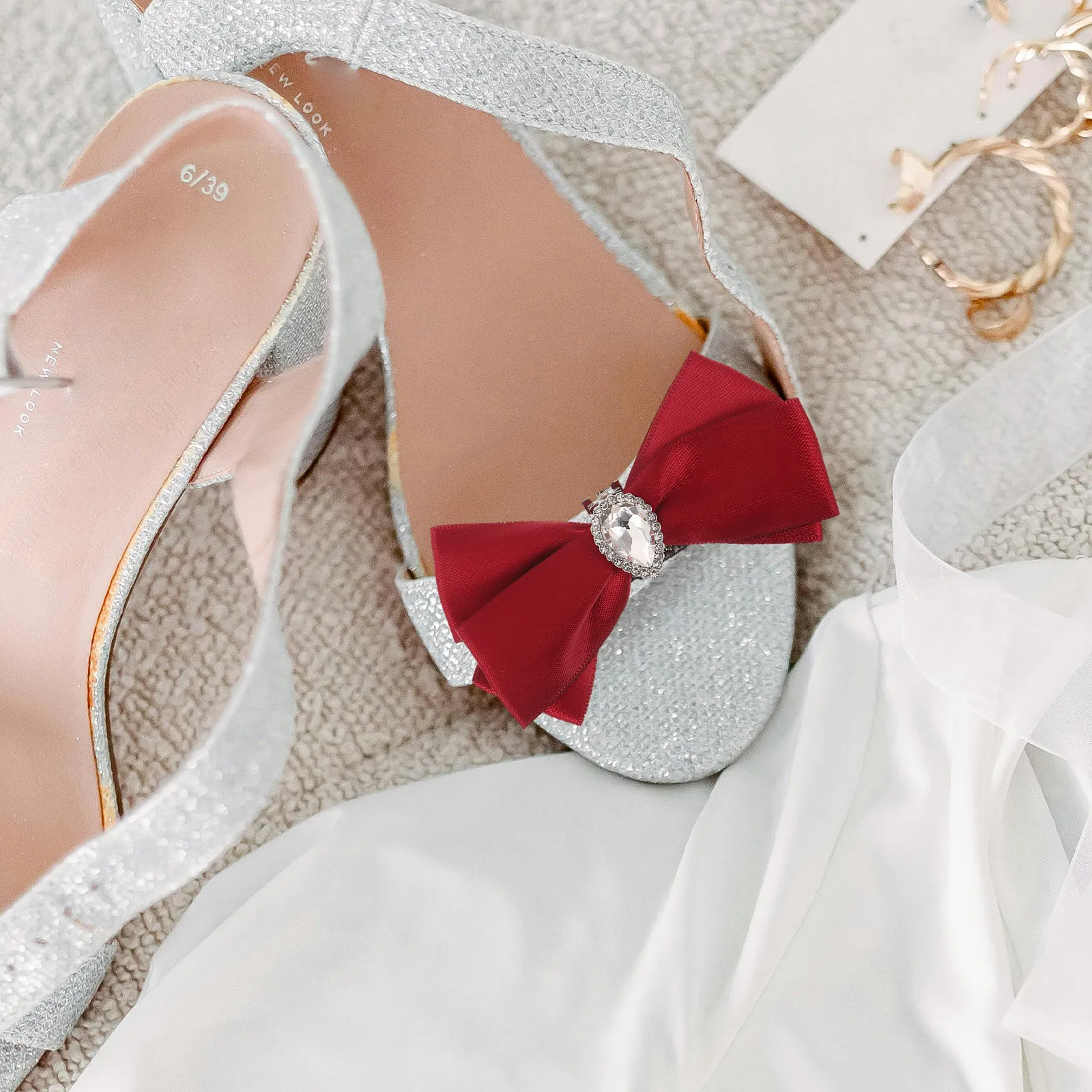

1 Pair Luxury Red Bowknot Shoe Bows for Women Decorative Shoe Clips High Heel Shoes Pumps Sandals Party Stage Accessories