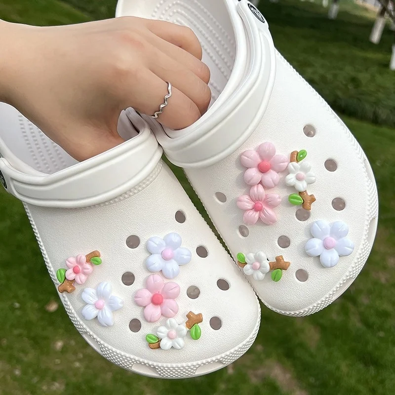 

New Cute Cherry Blossom Petals Jibbitz Charms Ink Flower Shoe Decorations For Sandals Diy Detachable And Decorations