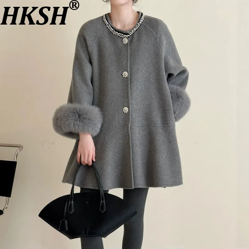 

HKSH осень-зима новое женское пальто с шипами и бриллиантами однобортное меховое пальто с рукавами реглан и манжетами роскошная шикарная шерстяная куртка HK15038