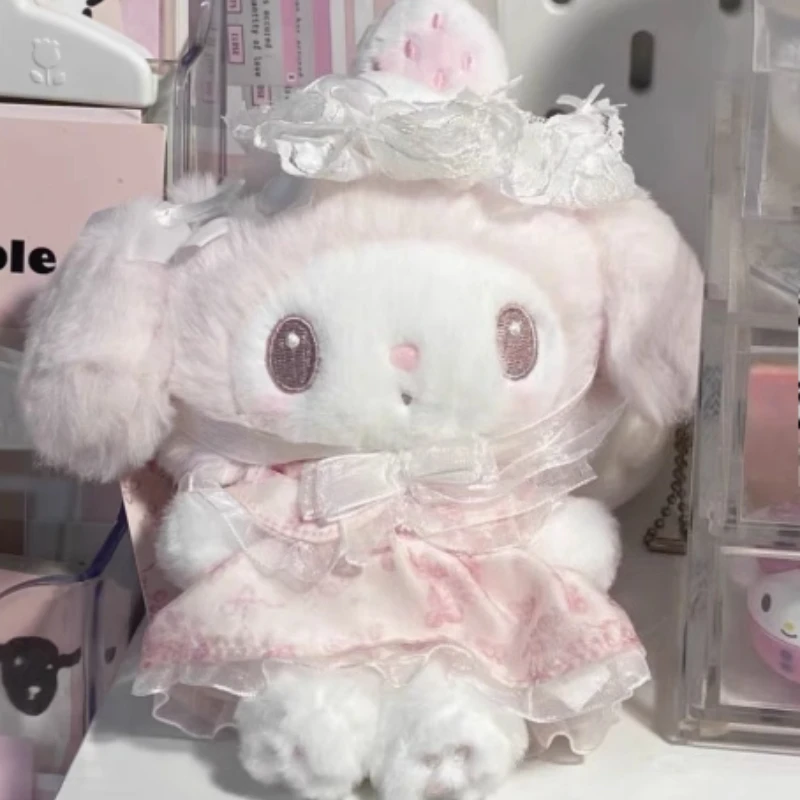 Sanrio dulce y lindo fresa My Melody muñeco de peluche dibujos animados Kawaii falda de burbuja My Melody animales de peluche muñeca suave regalos para niñas