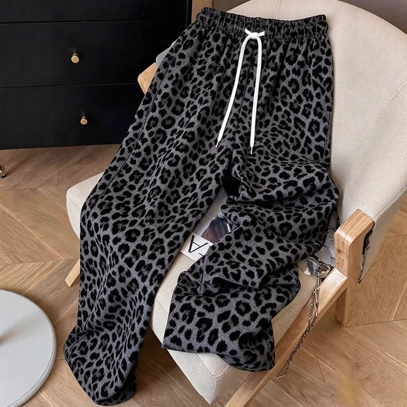 Herren- und Damen-Hosen mit geradem Bein, schnelltrocknend, 3D-Leopardenmuster, locker geschnitten, Streetwear, elastischer Bund, lässige Sport-Langhose – Detail 5