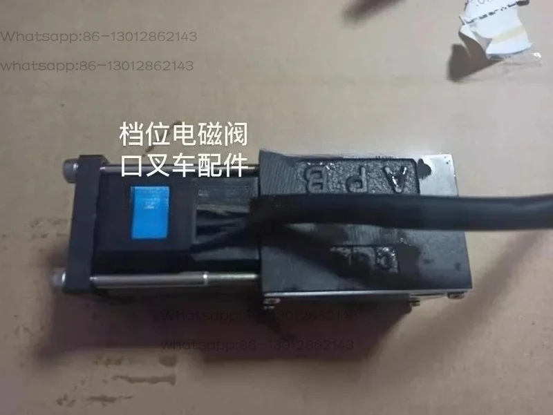 Imported forklift engine maintenance accessories C240 automatic transmission gear control valve