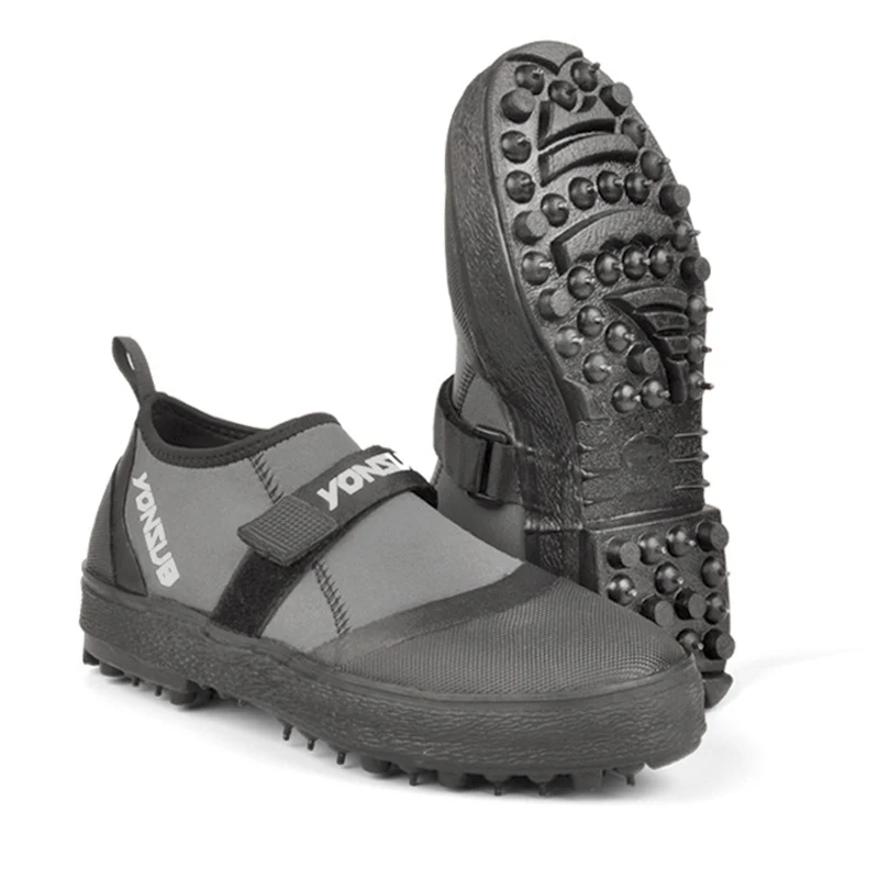 Rock Fishing Keep Warm Reef Climbing Shoes Unisex Pro Sea Fishing Shoes Anti Slip Hook Loop Nail Fishing Shoes Fishing Equipment