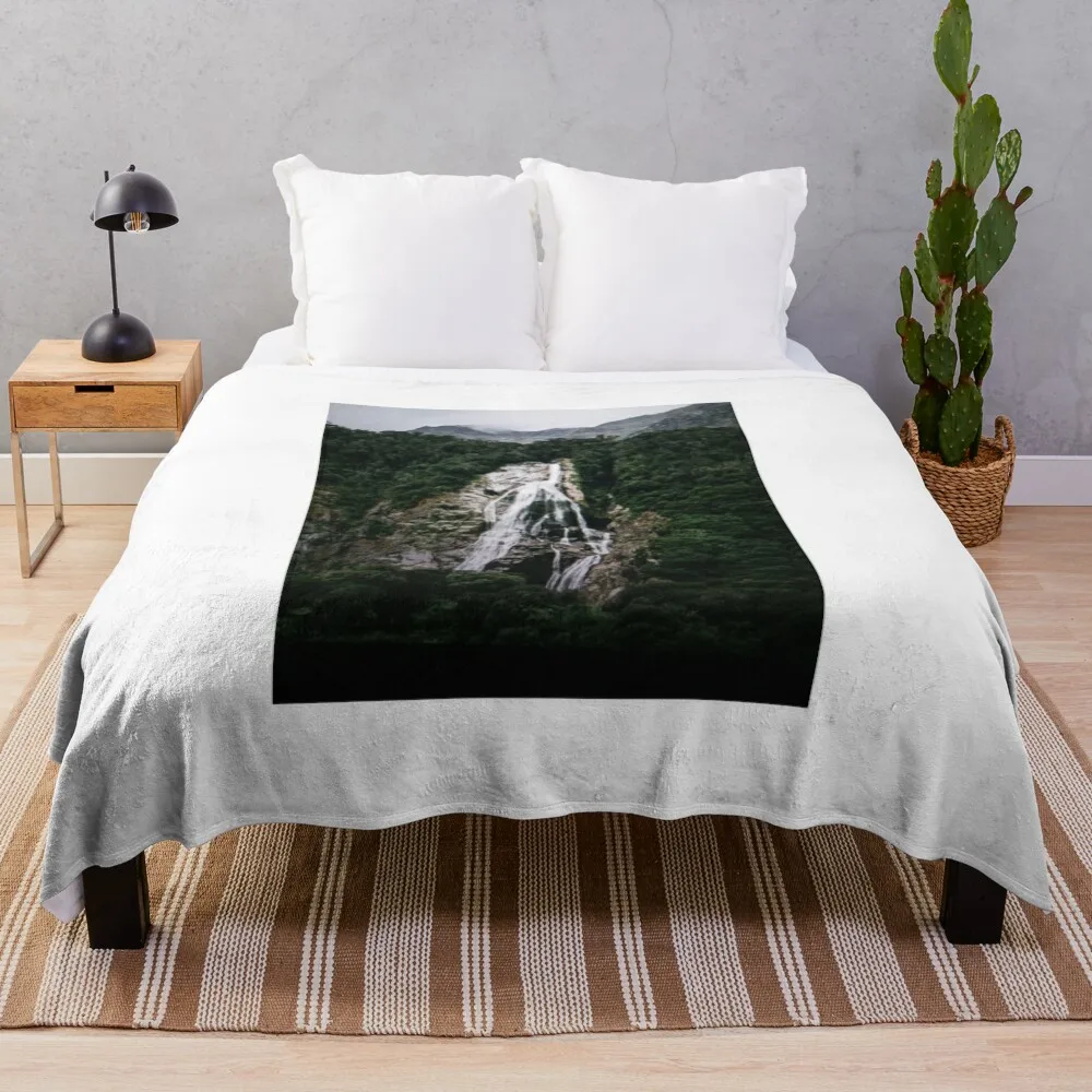 

Fiordland's Throw Blanket Plush Flannel Fabric Blankets
