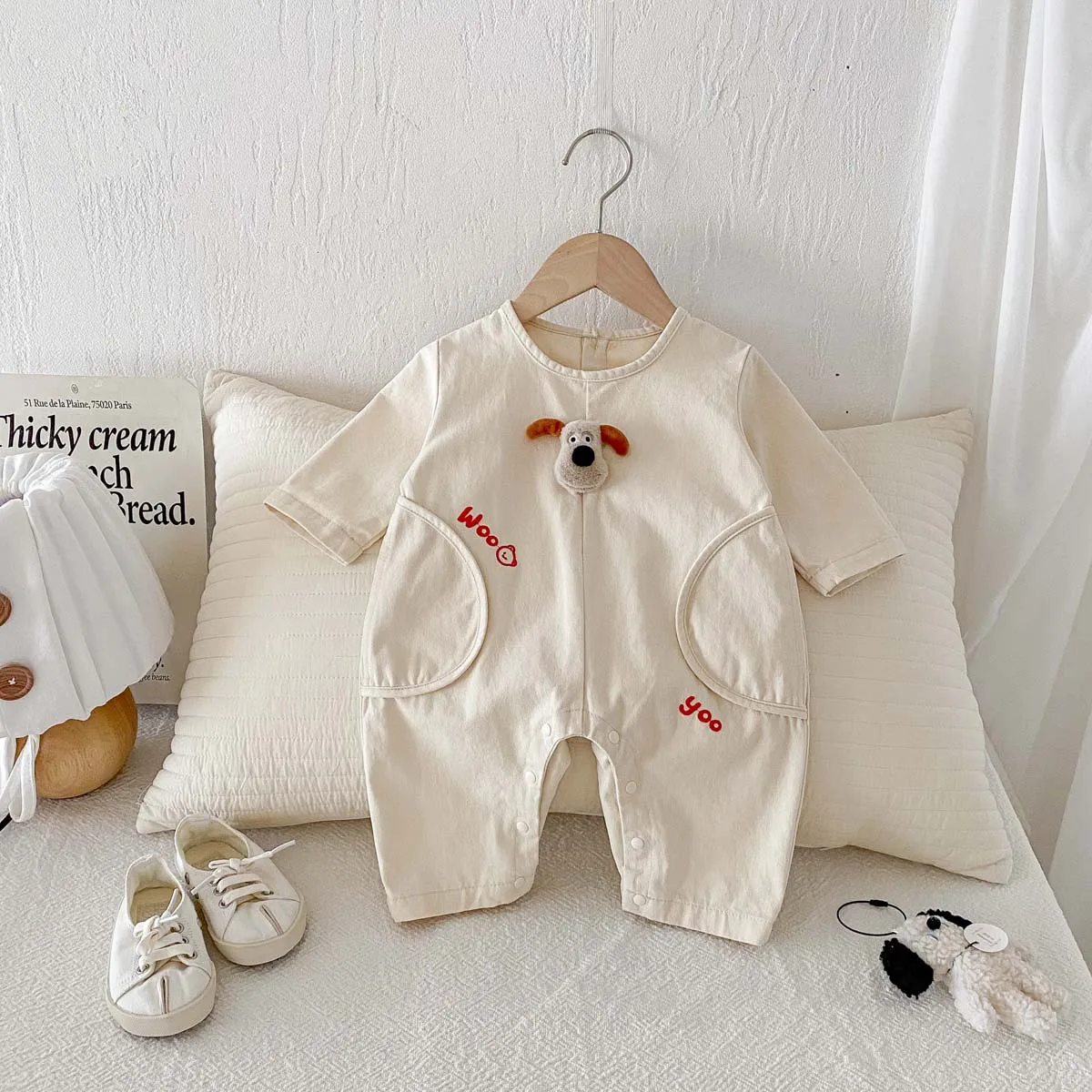 Korean autumn baby cute three-dimensional cartoon letter embroidered long-sleeved jumpsuit, baby boy autumn cute long-sleeved ju