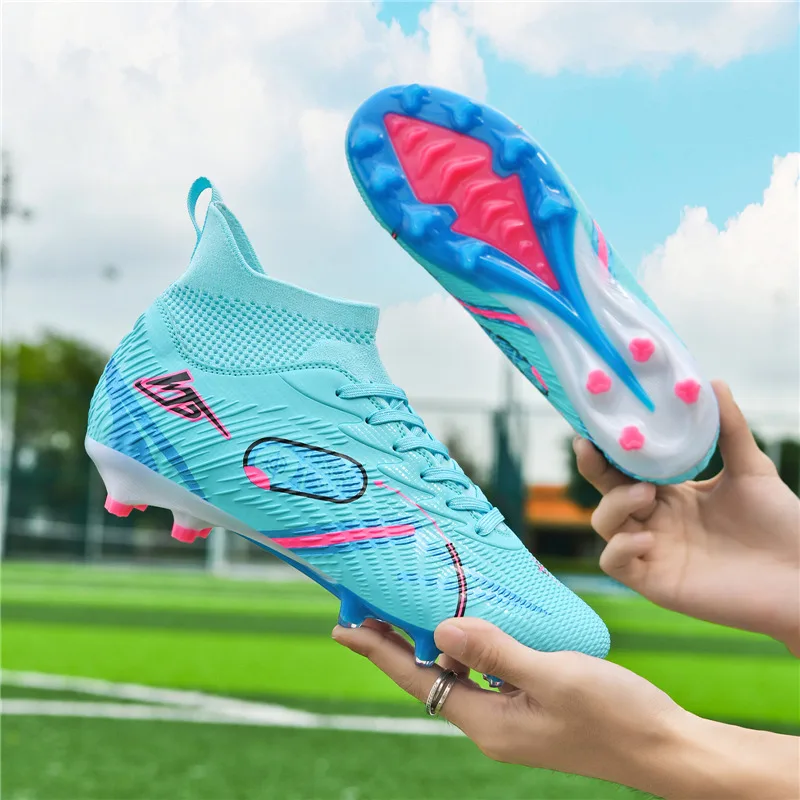 High Quality Football Boots Men Fashion Lightweight High Top Soccer Shoes Kids Professional Outdoor Non-slip Men's Futsal Shoes