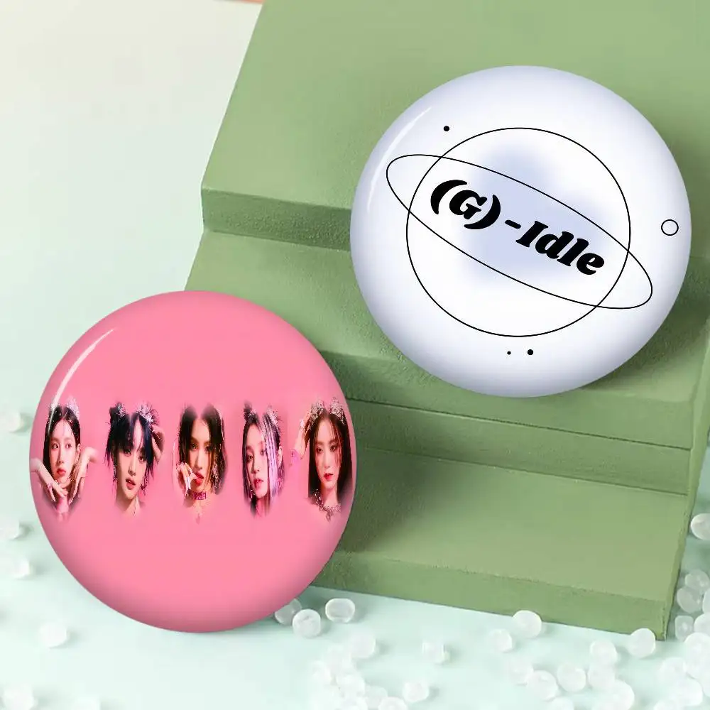 Popular K-Kpop team I-idleS 32/44/58mm Round Brooches Handmade Pins for Backpack Jewelry Accessories Gifts Creative Badge