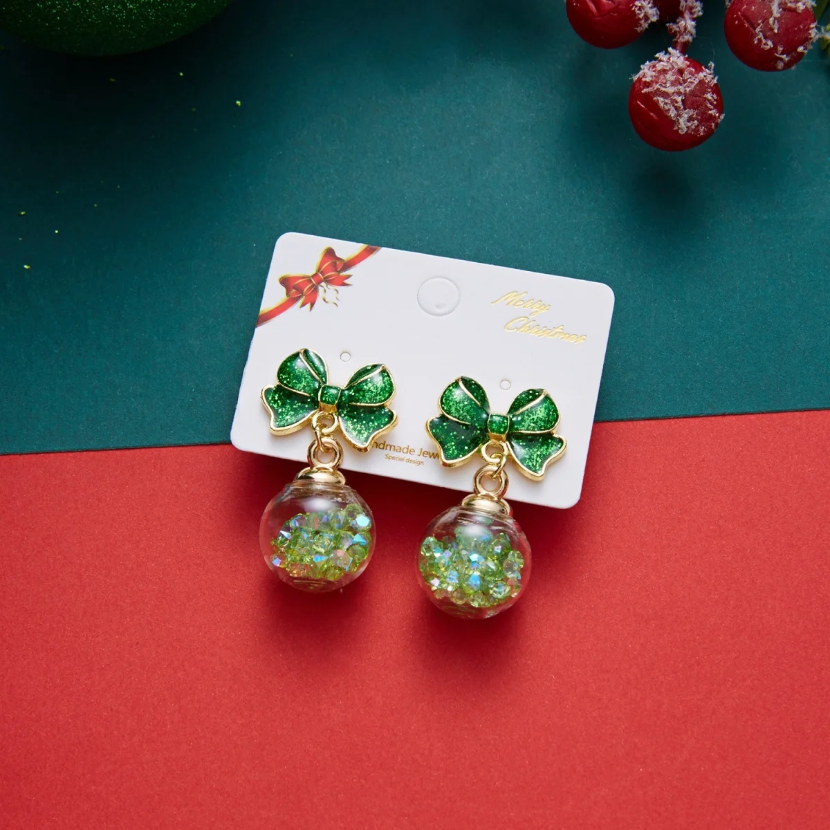 Weihnachtliche grün-rote Glitzer-Schleifenohrringe mit Kristallperlen und Glühbirnen für Damen, funkelnde Schneeflocken-Kugel-Ohrringe, Schmuck – Detail 28