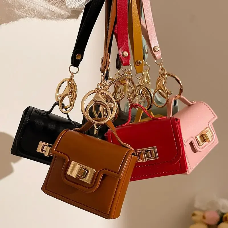 

Creative Mini Coin Bag Keychain Money Change Purse Fashion Versatile PU Leather Key Bags Earphone Storage Bag Pendant