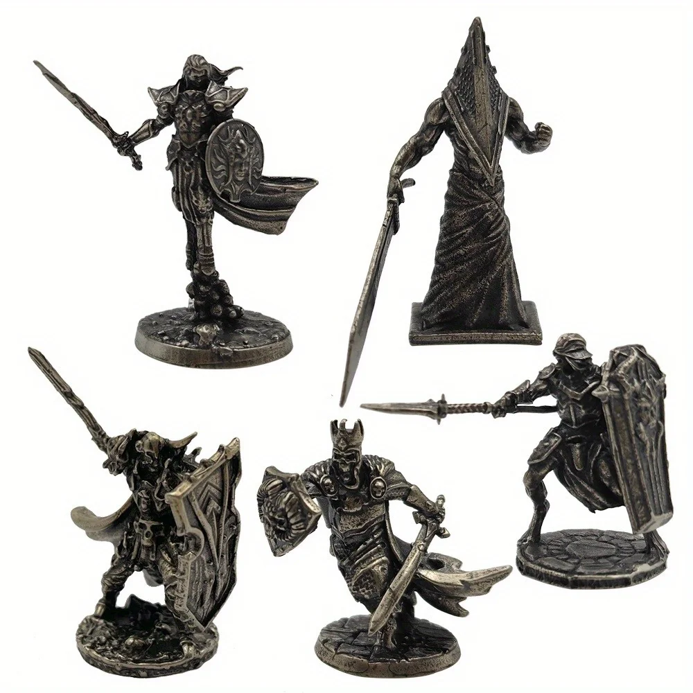 1pc Reine Coppe Dämon Soldaten Miniatur Figuren Mann Sammlungen Desktop Krieg Spiel Schach Stücke Junge Spielzeug Geschenke