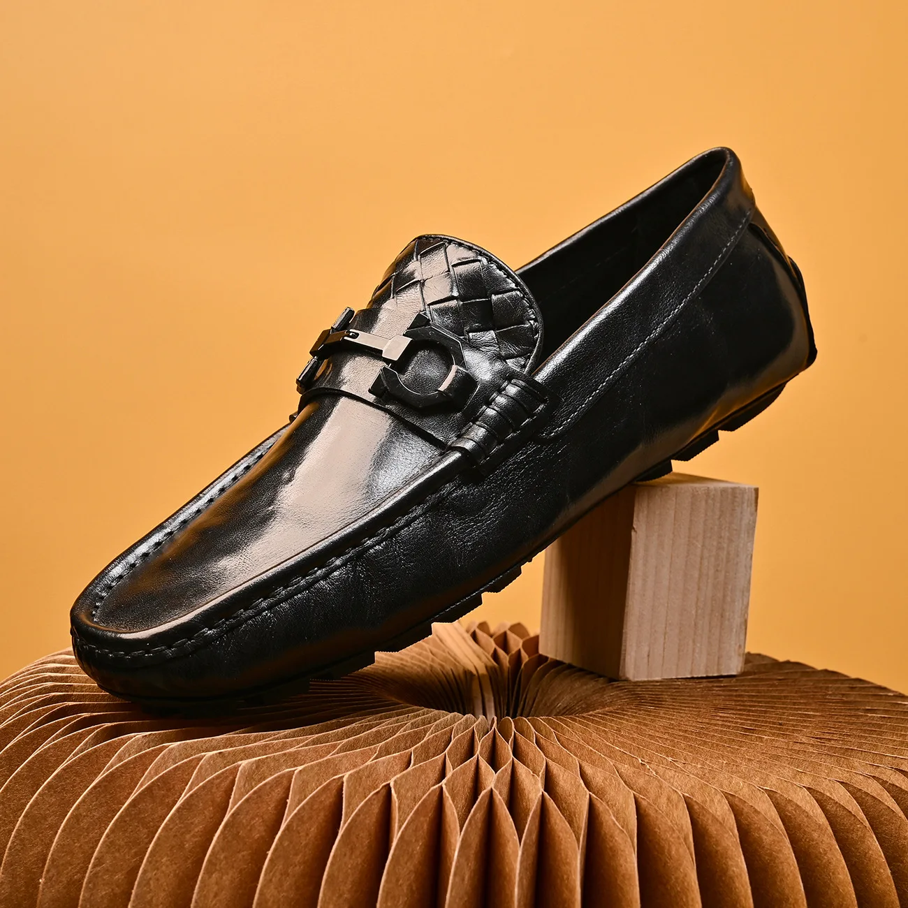 

New Men's Genuine Leather Loafers, Breathable Slip-On Driving Moccasins, Soft Sole Comfort Casual Shoes for Daily Wear