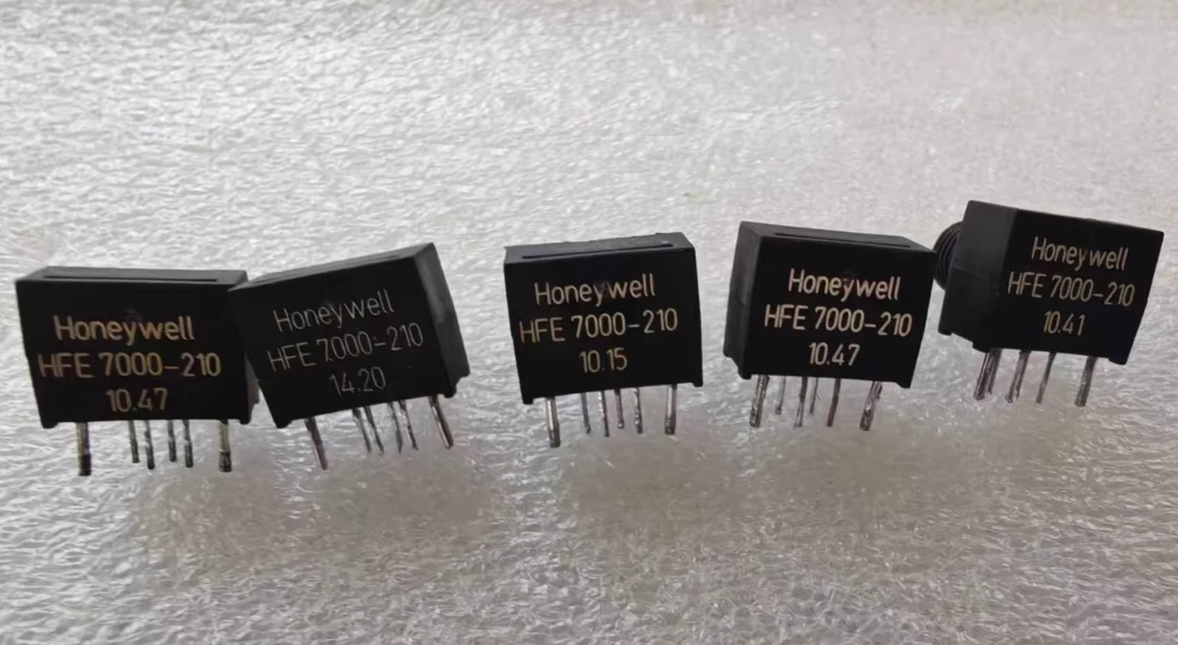 HFE7000-210 Used Fiber Optic Transceiver，HFE 7000-210，Fast shipping