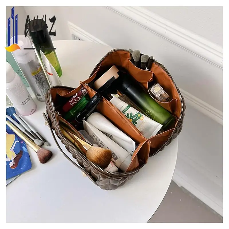 

A44Z-Leather Travel Makeup Bag Large Capacity Toiletry Bag Organizer For Women With Waterproof Interior Pocket