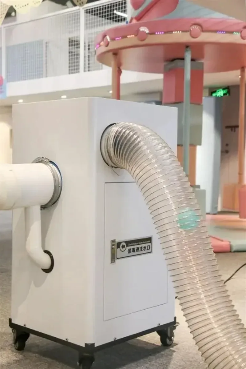 غسالة الكرة لملعب داخلي آلة تنظيف الكرة بركة الكرة الملاهي