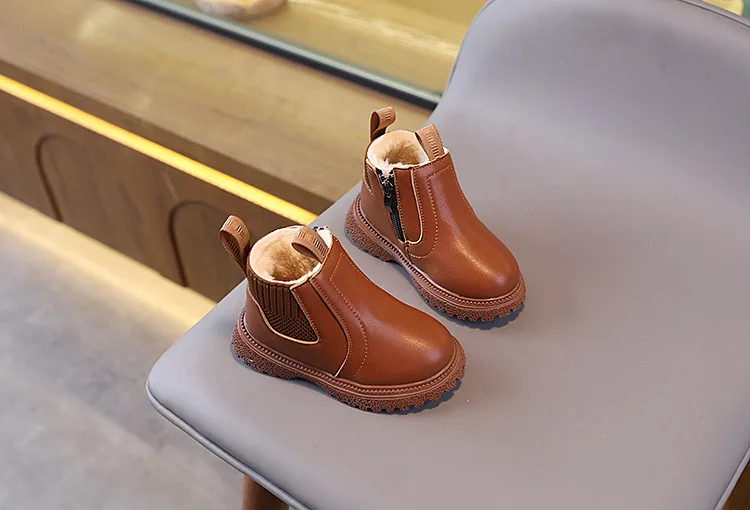 Winterstiefel für Jungen und Mädchen, modische Schneestiefel mit Reißverschluss, flauschig, warm, rutschfest, kurze Stiefel für Kinder, Lederschuhe für Kinder. – Detail 15
