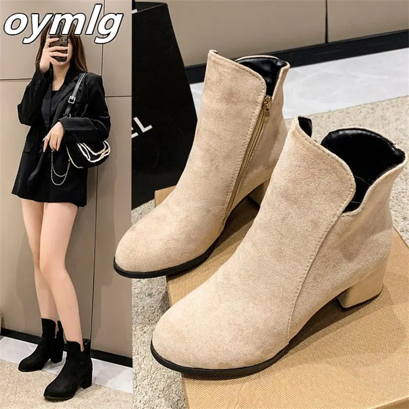 Fashion Short Boots Women's Pointed Toe Thick Heel Autumn and Winter New Thin Boots Side Zipper Women's Boots