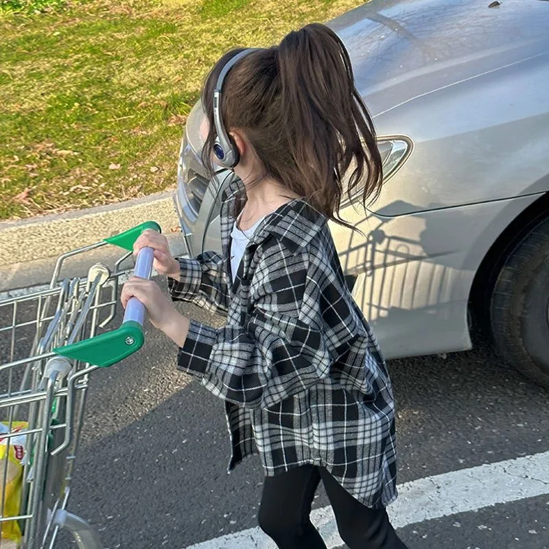 Black Plaid Girls' Shirt 2024 New Autumn Korean Version Children's Foreign Style Fashionable Plaid Casual Top Long Sleeve Tide