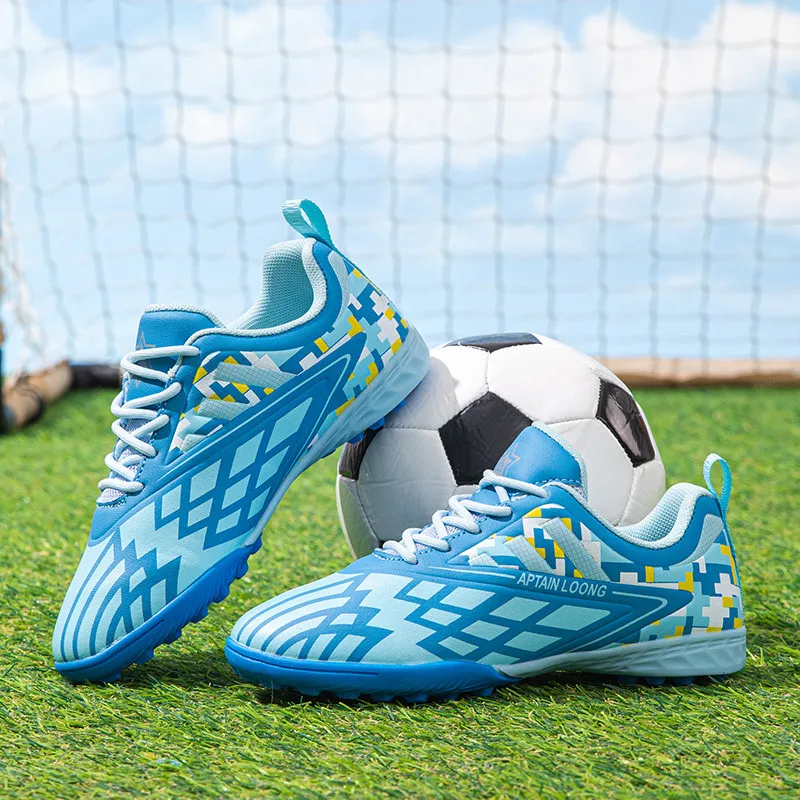 

New Fashion Blue Children's Football Sneakers Professional Indoor Soccer Turf Shoes Kids Breathable Futsal Training Shoes Boys