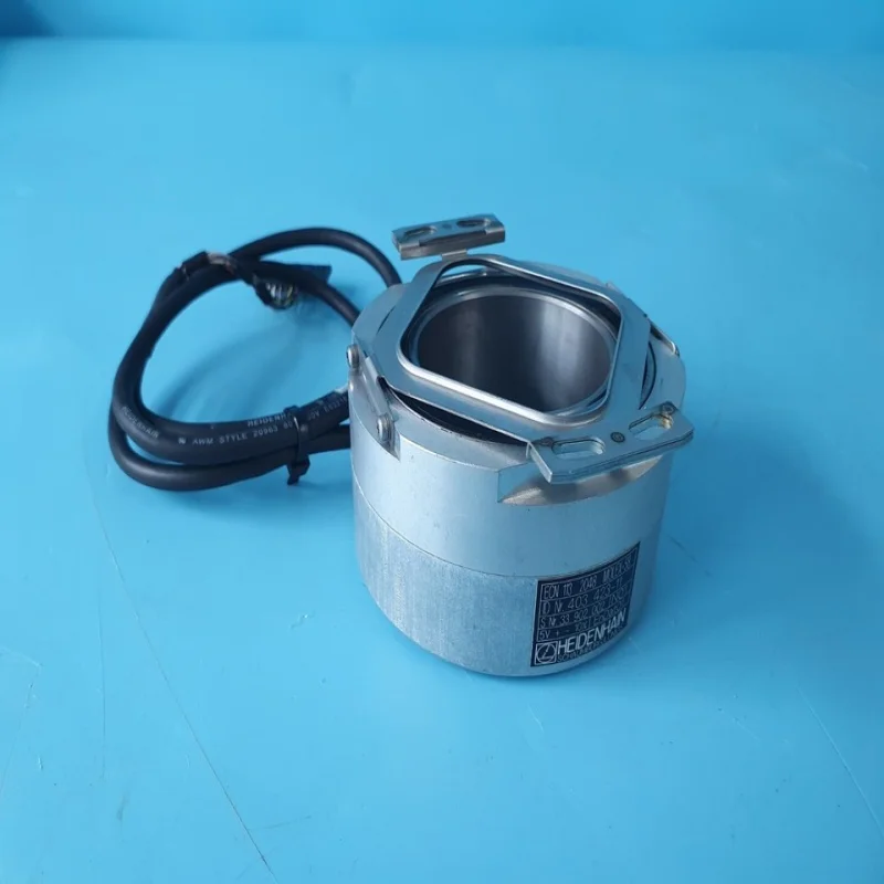 

ECN 113 2048 MOLEX-58 Энкодер, новый, оригинальный, в наличии на складе, для промышленной автоматизации, программирования ПЛК и контроллеров