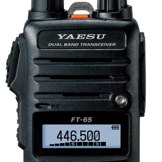 YAESU FT-65R VHF/UHF جهاز إرسال واستقبال FM ثنائي النطاق