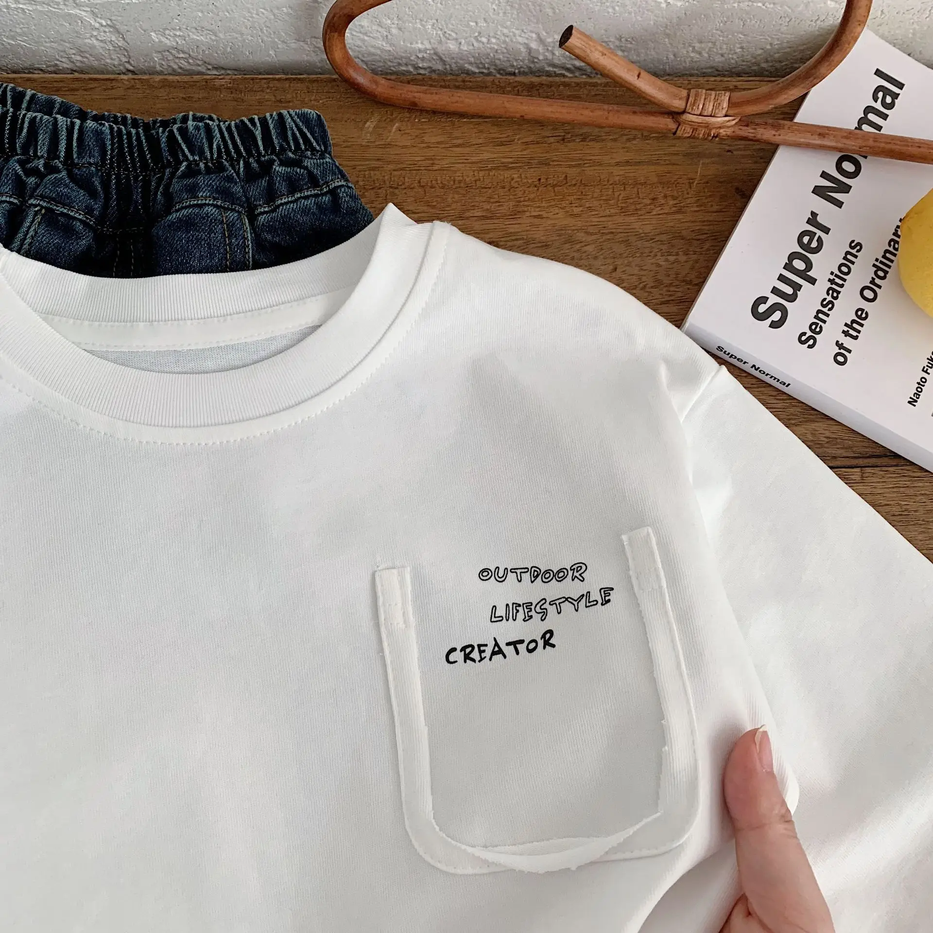 Boys T-shirt 2026 Autumn and Winter New Children's Clothing Korean Style Boys and Girls Fashion Letter Print Graffiti T-shirt
