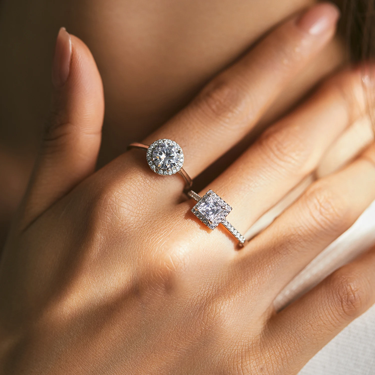 Women's Classic Geometric Round Oval Shape Zircon Ring