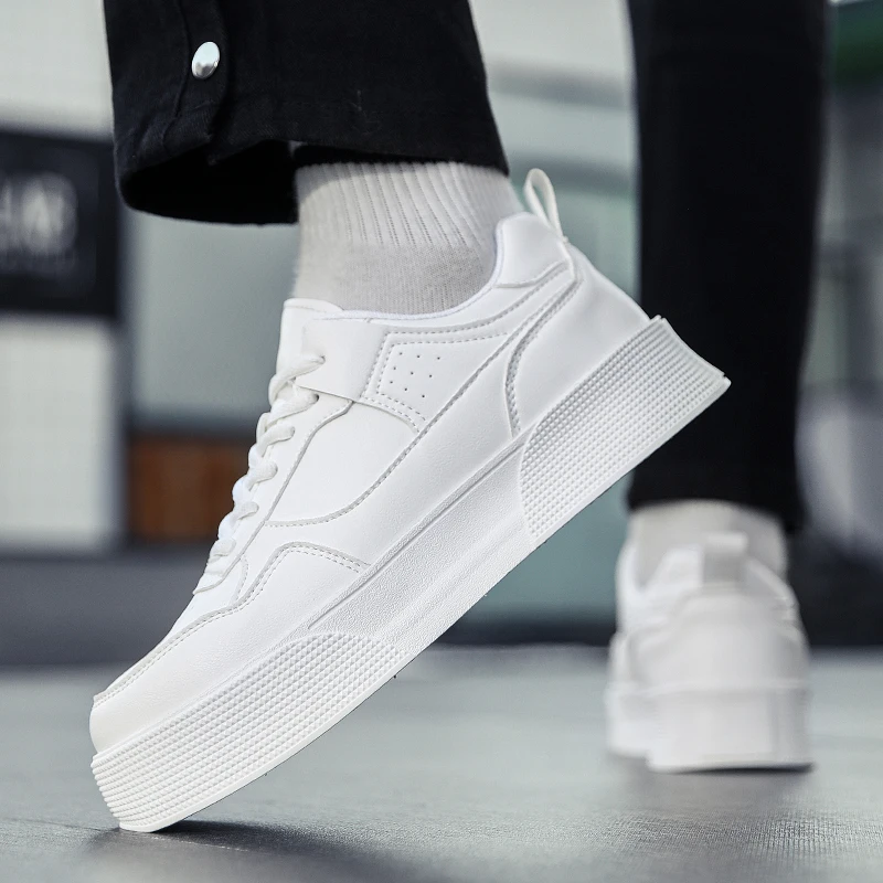 2025 Trend Men\'s Sneakers Designer Platform Sports Shoes Men Comfortable Leather Skateboard Shoe Man White Casual Sneaker 39-47