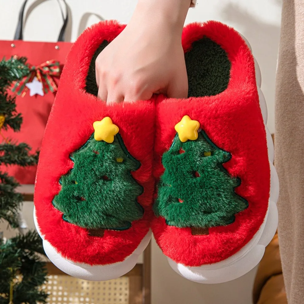 Zapatillas mullidas con diseño de árbol de Navidad populares, calzado de dibujos animados, accesorios, zapatos planos para casa, zapatillas cálidas de varios tamaños para niña