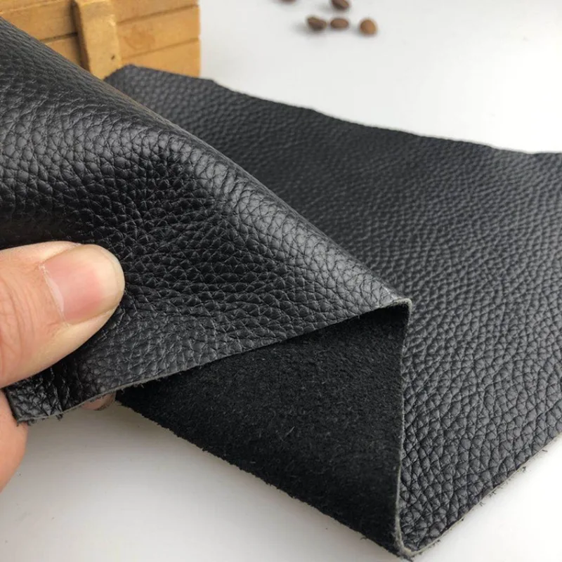 مادة جلدية ناعمة من جلد البقر الأسود بالكامل، نسيج جلد الأريكة من الطبقة الأولى، مادة خام من جلد البقر الأصلي حقيبة ناعمة يمكنك صنعها بنفسك