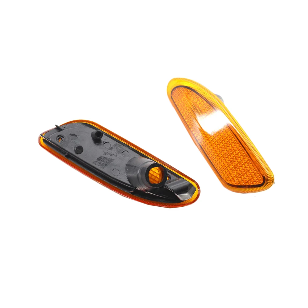 

2038200721 2038200821 for Mercedes Benz W203 2001 2002 2003 2004 2005 2006 2007 1 Pair Front Left & Right Side Marker Lights
