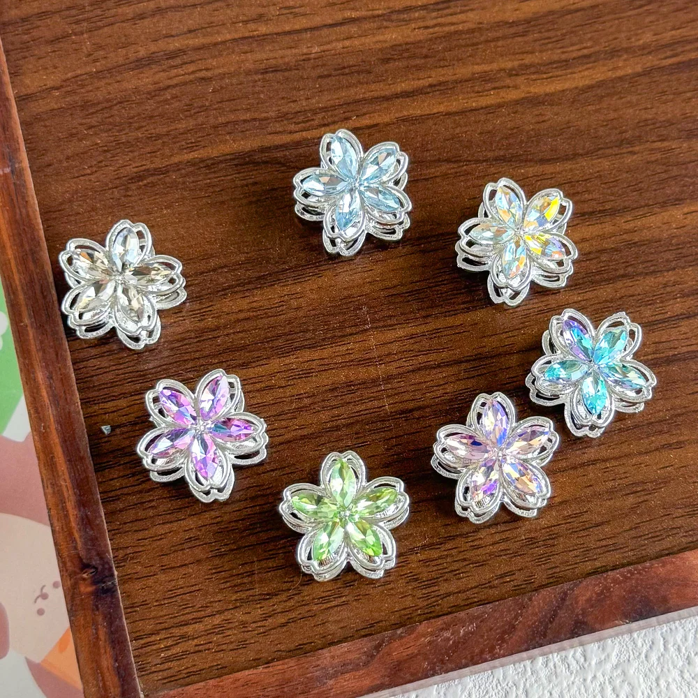 

Cordial Design 30Pcs 20*21MM DIY Beads/Rhinestone Effect/Hand Made/Jewelry Accessories/Flower Shape/Fancy Alloy Beads #18993