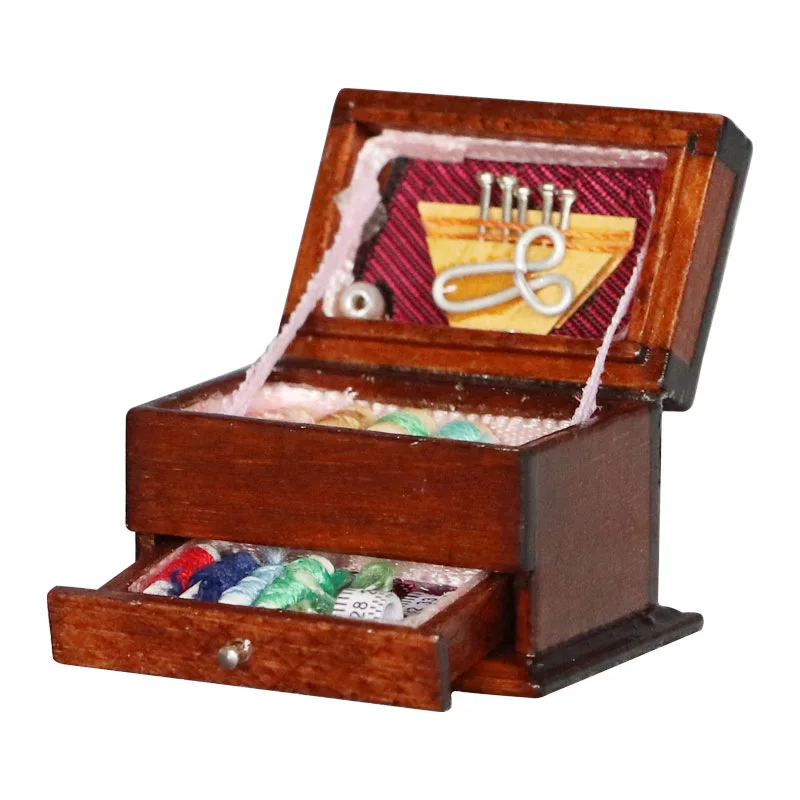 1:12 دمية مصغرة - ماكينة خياطة عتيقة ومجموعة خياطة الجدة، ملحق مشهد الحنين