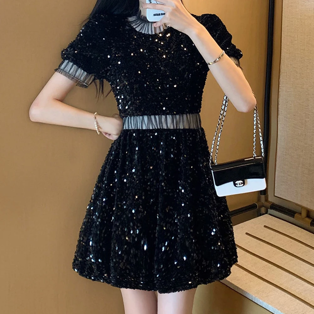 

French sequined lace splicing black dress women's 2025 summer new celebrity temperament waist and thin skirt