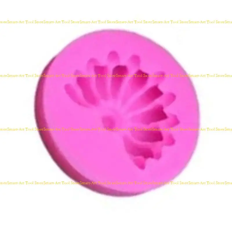 

E1PB Banana Shaped Silicone Molds Cake Decorating Tool for Making Candy, Soaps