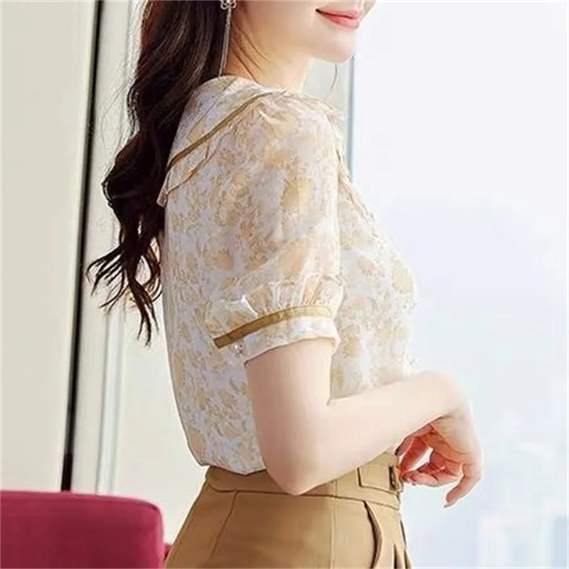 Woman Spring Summer Style Blouses Shirts Girls Cute Short Puff Sleeve Peter Pan Collar Blusas Tops G2635