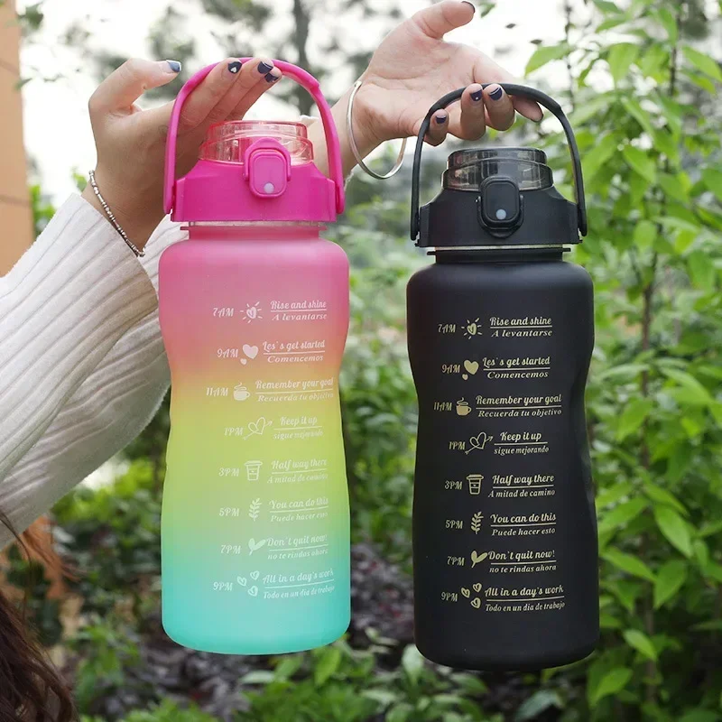 2000ml Portable Gradient Plastic Cup with Large Capacity Outdoor Sports Straw Water Cup Frosting Exercise Water Bottle