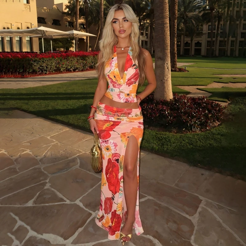 

STYLISH LADY Floral Printed Beach 2 Piece Set Women Halter Backless Crop Top and Maxi Skirts Suits 2025 Summer Sexy Club Outfits