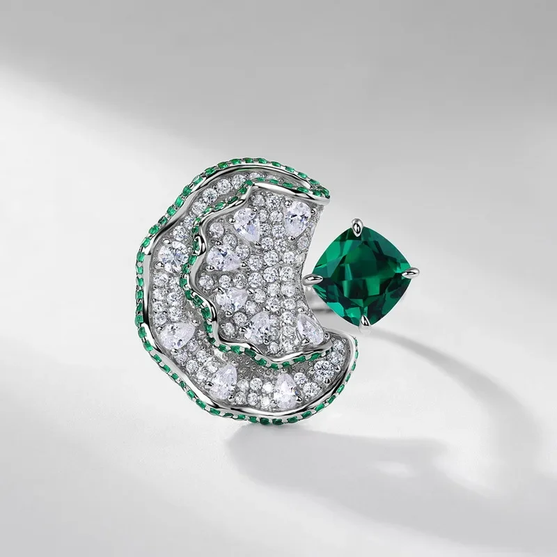 Light Luxury Fan-shaped Inlaid Cultured Emerald Ring 18K Gold PT950 Platinum Inlaid Colorful Gem Open Ring