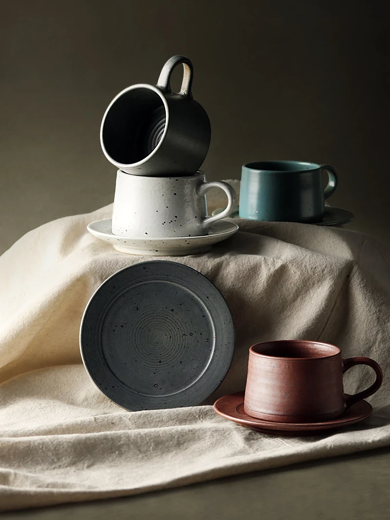 ensemble-tasse-et-assiette-a-cafe-en-ceramique-faite-a-la-main-de-style-japonais-grande-capacite-porcelaine-grossiere-pour-machine-a-cafe-usage-domestique-simple