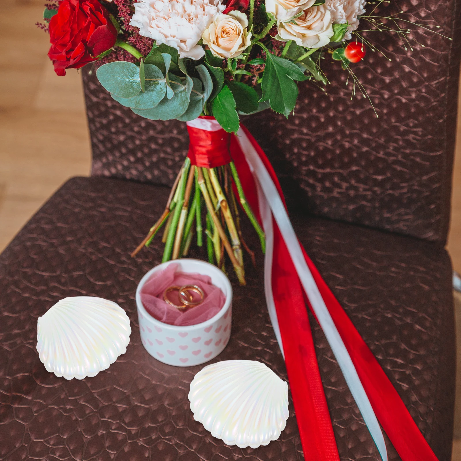 

10Pcs Thickened PP Pearlescent Seashell Candy Box Stylish Party Wedding Favors Decor Storage Case for Jewelry Earrings Small