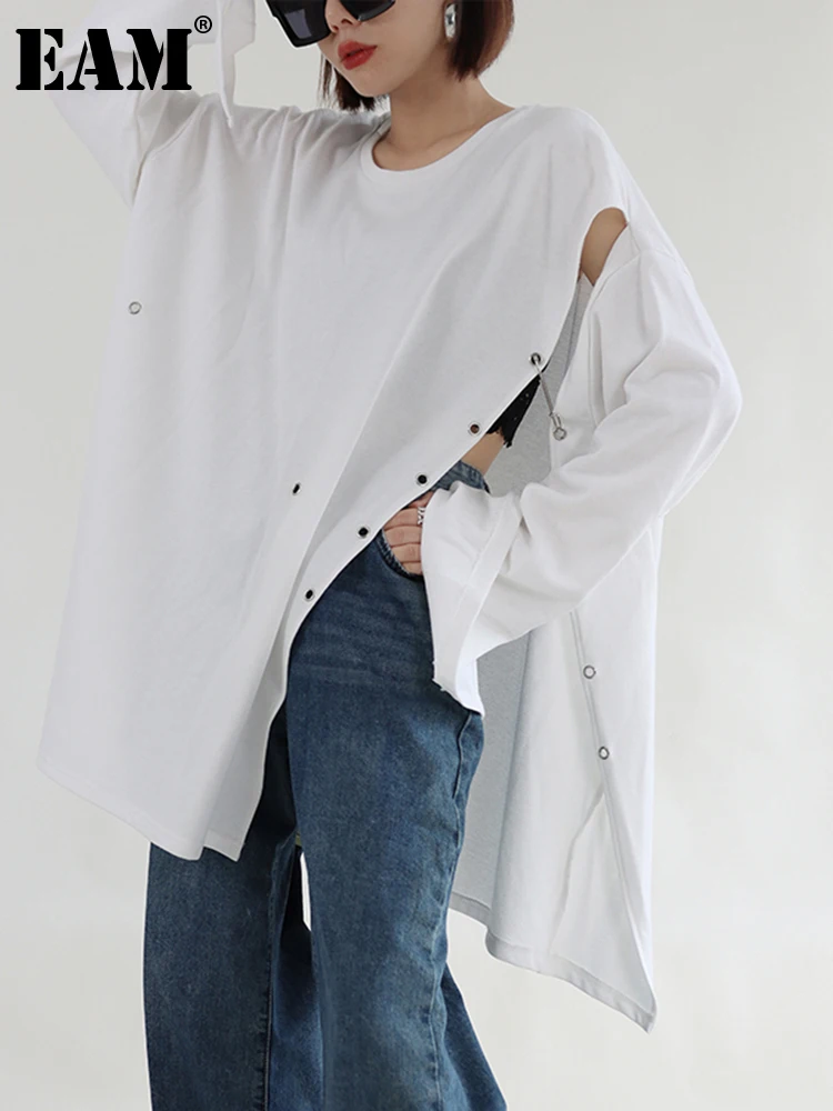 

[EAM] Women Black Side Slit Irregular Big Size T-shirt New Round Neck Long Sleeve Fashion Tide Spring Autumn 2024 1DE8803