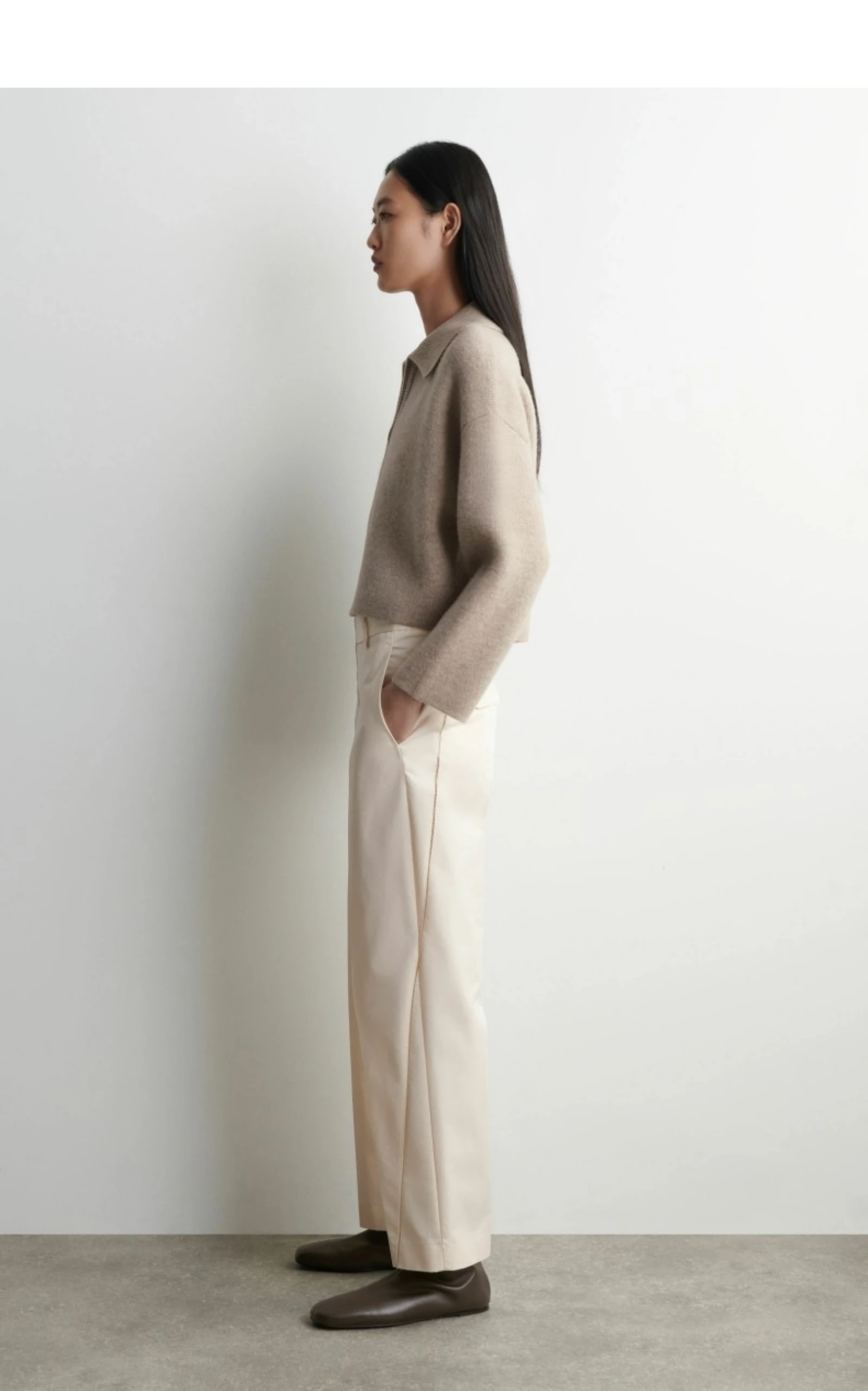 XIMIAN APPAREL 2026 YAZHIMEI cos spring new style of women's casual Standard style short lapel beige zipper jacket