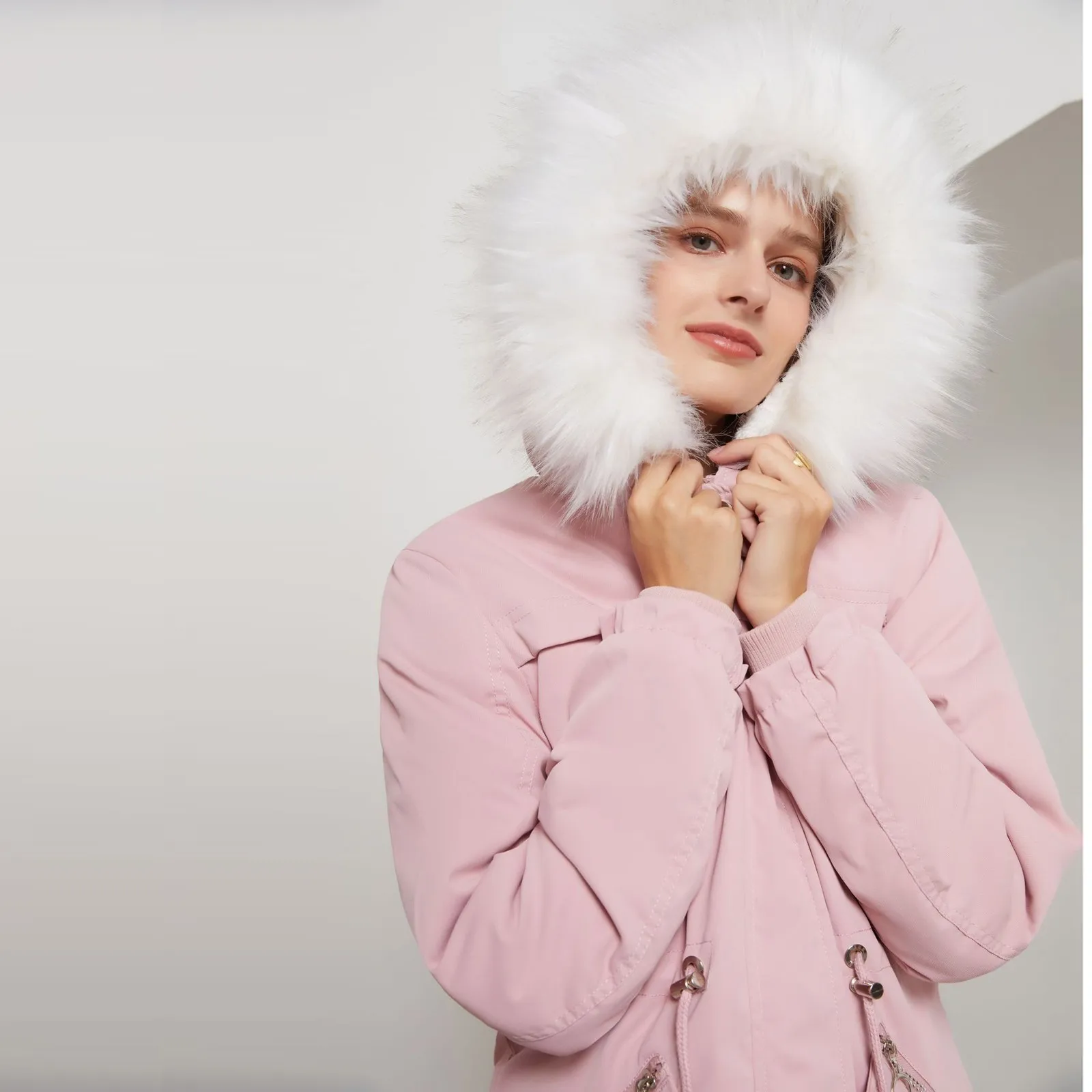 新しい冬暖かいベルベット綿コート女性ミッドレングスフード付きウインドブレーカー女性トップス上着春秋女性トレンチコート