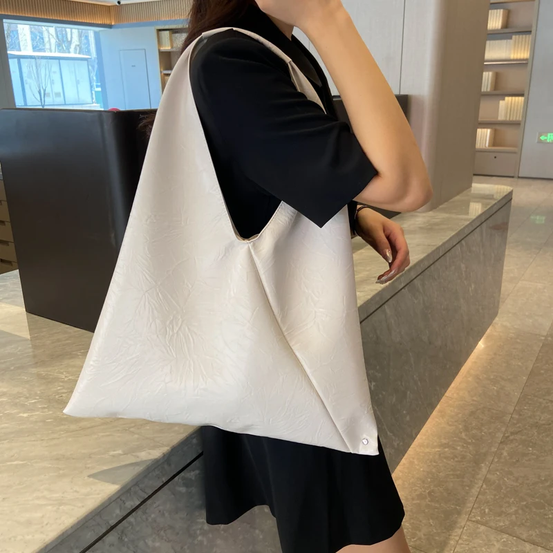 MOODS Oversized Shoulder Bags For Women Soft Leather Large Capacity Shopping Totes Lightweight Underarm Shoppers Female Handbags