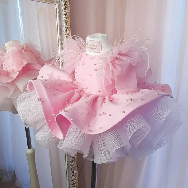 Cute Toddler Flower Girl Dresses Satin Pearls Bow Feather Wedding Birthday Ball Gown Tulle Ruffles Beaded Princess Party Dress