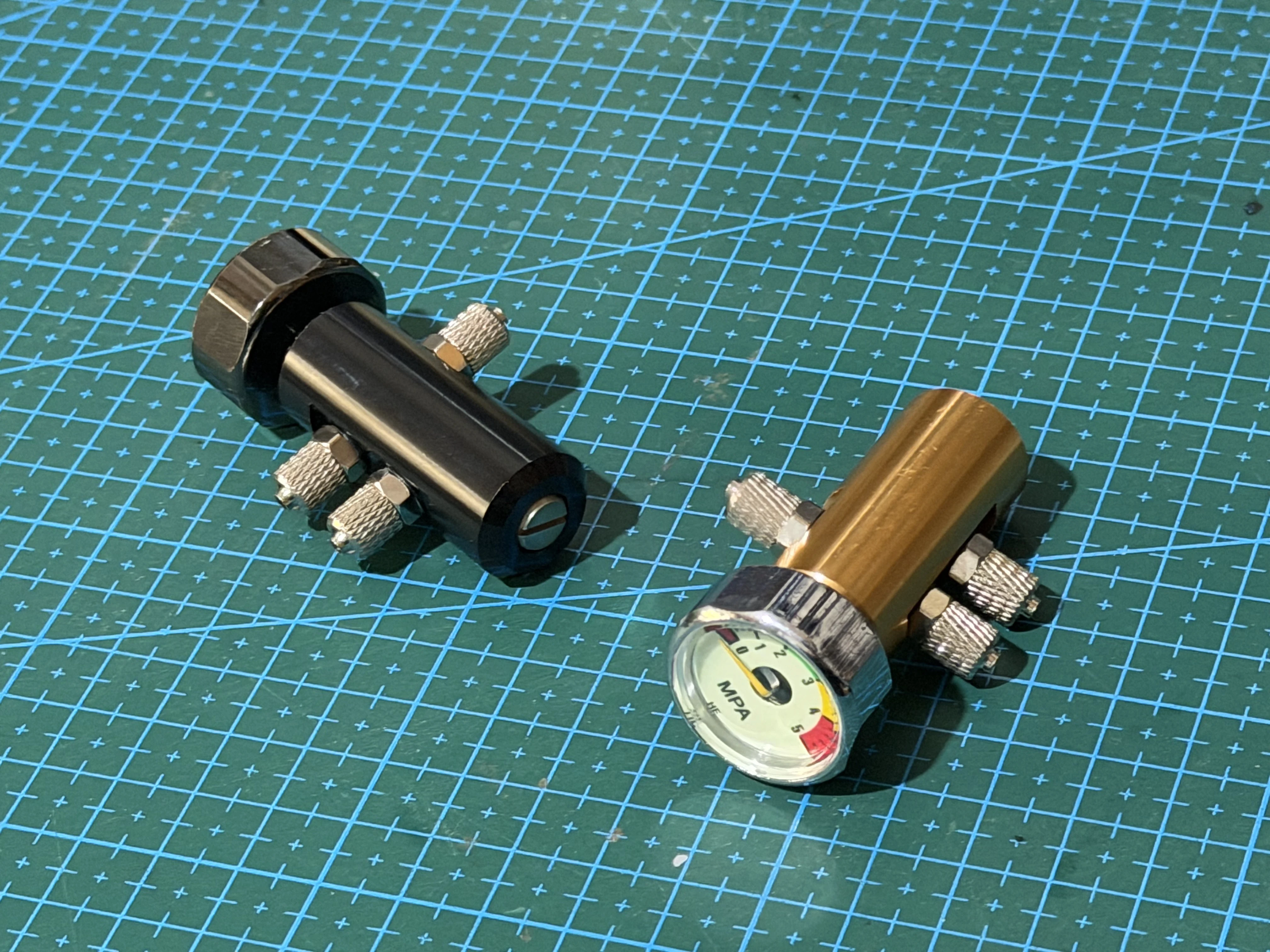 J16 Mini Adjustable Pressure Relief Valve for Hydraulic Excavator Model, Research Teaching & DIY Projects