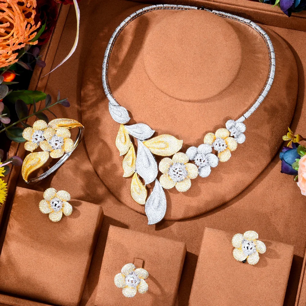 

Soramoore New 4PCS BIG Flower Leaf Luxury Women Nigerian Wedding Naija Bride Cubic Zirconia Necklace Dubai Bridal Dress Jewelry
