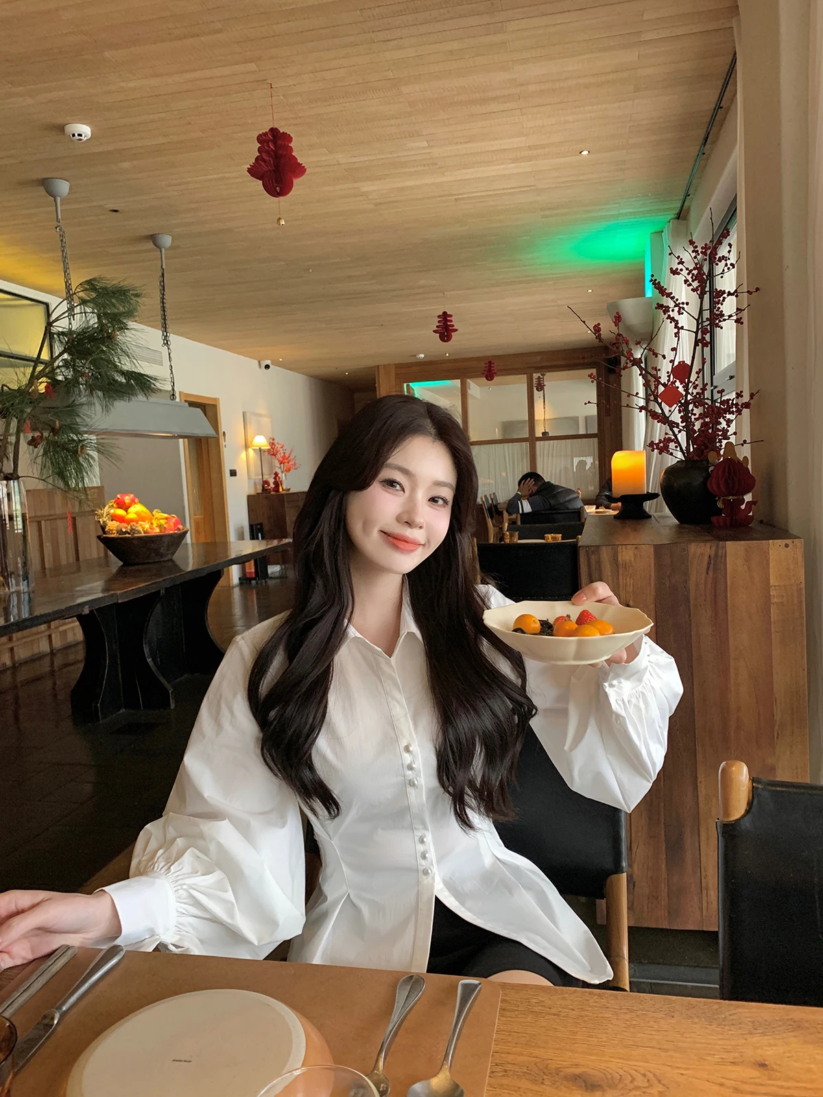 

Syeee White Tea Cold Brew irt Ele Simple Lantern Sve Waist-Cinching Women's Spring Faion Classy Commute irt