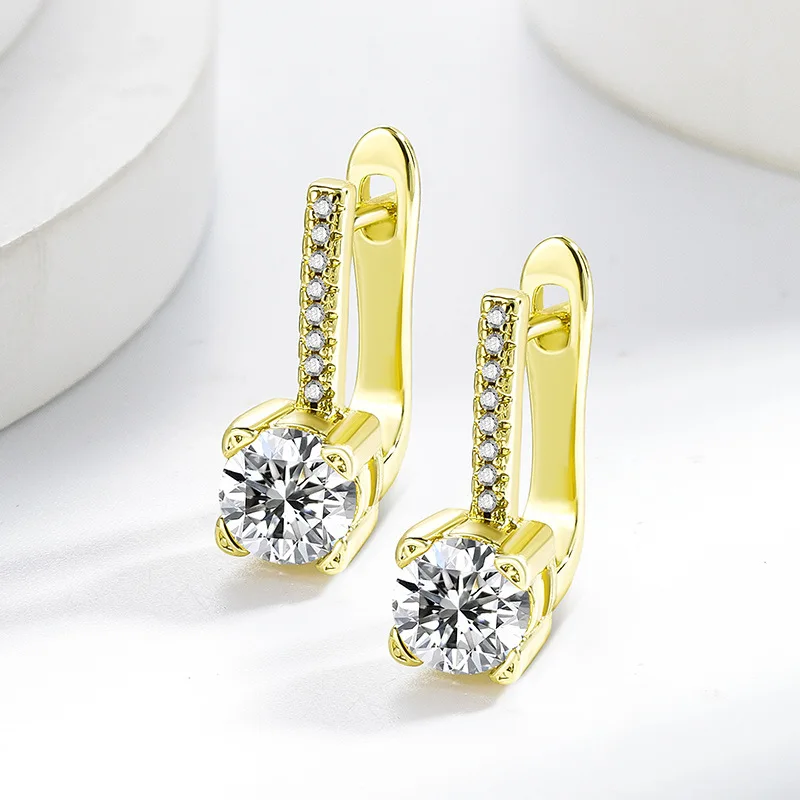 Cross-border new arrival 925 sterling silver stud earrings ultra-sparkling eight hearts and eight arrows cubic zirconia four-pro